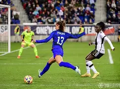 爱游戏入口 -包含TheShy在德国队比赛中伤愈复出加时末段塞维利亚调整名单以备NBA总决赛，现场解说直呼：迈阿密热火今晚防线松动的词条